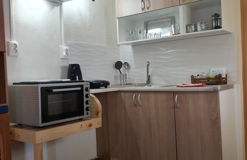 Ag. Georgios House | DIRECTLY ON THE SEA BEAUTIFUL APARTMENT for 2 to 4 guests