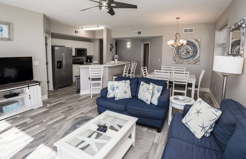 Miramar Beach Condo | Discounted rates for remaining Sept dates - 5 star 3 bed/3 bath beachfront unit!