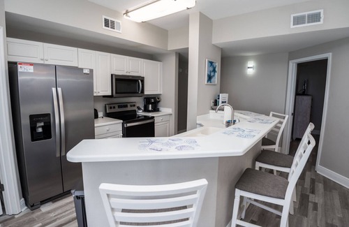Miramar Beach Condo | Discounted rates for remaining Sept dates - 5 star 3 bed/3 bath beachfront unit!
