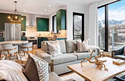 Avon Condo | Discover Avon's Riverside Retreat at Beaver Creek