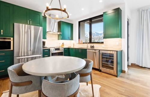Avon Condo | Discover Avon's Riverside Retreat at Beaver Creek