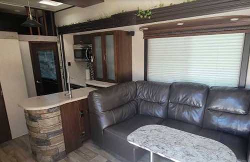 Jacumba RV Rental | Discover Desert Tranquility: Comfortable Resort with Nature Access