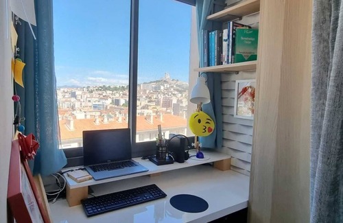 7th Arrondissement Apartment | Discover Marseille by the sea in this superb apartment