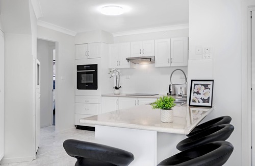 Mount Annan House | Discover Mount Annan | Spacious 6-BR House