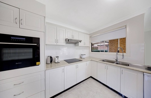 Mount Annan House | Discover Mount Annan | Spacious 6-BR House