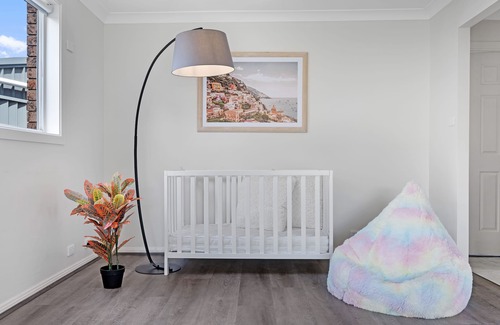 Mount Annan House | Discover Mount Annan | Spacious 6-BR House