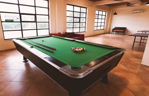 Neral Hotel | Discover Resorts