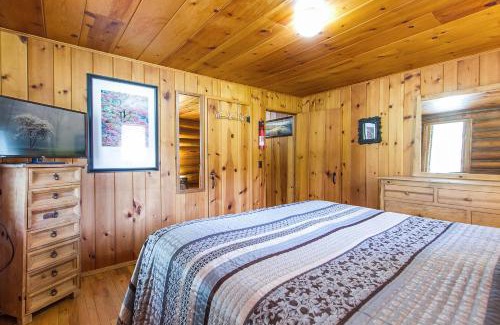 Estes Park Cabin | Discovery Lodge