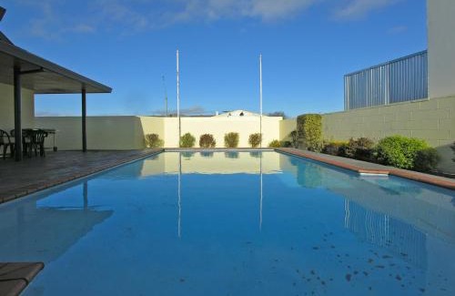 Solway Hotel | Discovery Motor Lodge