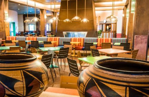 Coupvray Hotel | Disney Hotel Santa Fe