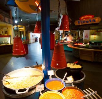 Coupvray Hotel | Disney Hotel Santa Fe