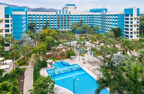 Lantau Hotel | Disney's Hollywood Hotel