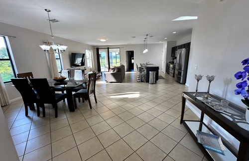 Buena Ventura Lakes Villa | Disney & USTA Tennis, Perfect Combo Orlando Stay