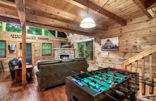 Gatlinburg - Pigeon Forge House | Distilled Memories