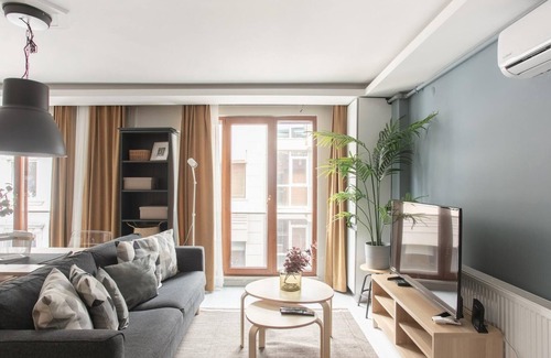 Tophane Apartment | Distinguished Flat 650 m to Galata Tower