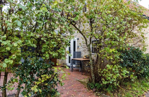 Ameland Apartment | Dit Eiland is a modern studio on the edge of the village Hollum.
