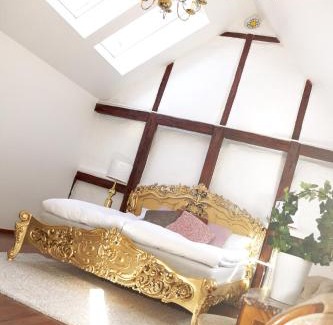 Gamla Stan Apartment | Divine Living - Apartments