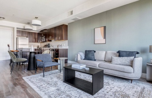 Mountain View Apartment | Divine Mountain View 1BR w/Pool, Spa & Lounge, nr Dining, by Blueground