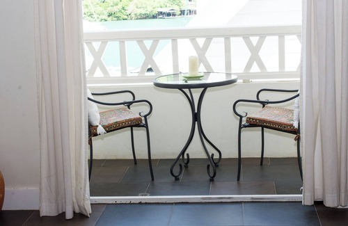 Marigot Bay Condo | Divine & Spacious Marina Village 2 Bedroom Condo Close to Waterfront