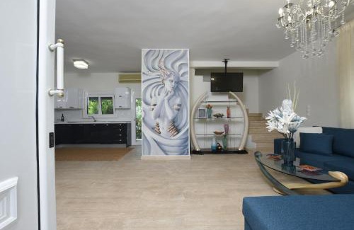 Toroni Villa | Divine Villa