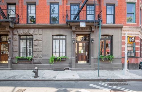Greenwich Village Apartment | Divine West Village 1BR, Furnished w/Kitchen, W/D, A/C, by Blueground