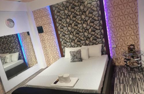 Cabanatuan Apartment | DJCI Apartelle Walk to Robinson & NE Pacific Mall 3 Min to SM Cabanatuan