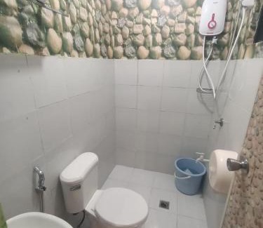 Cabanatuan Apartment | DJCI Apartelle Walk to Robinson & NE Pacific Mall 3 Min to SM Cabanatuan