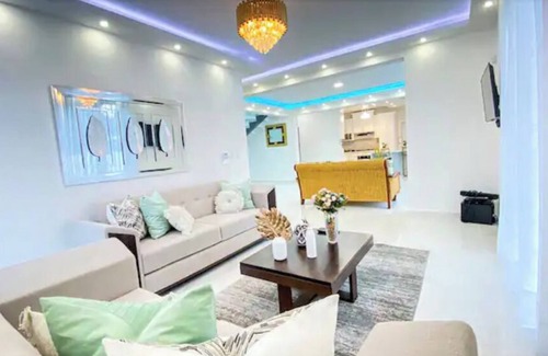 Residencial El Doral Villa | DN Villa-4 bedoom 4.5 baths
