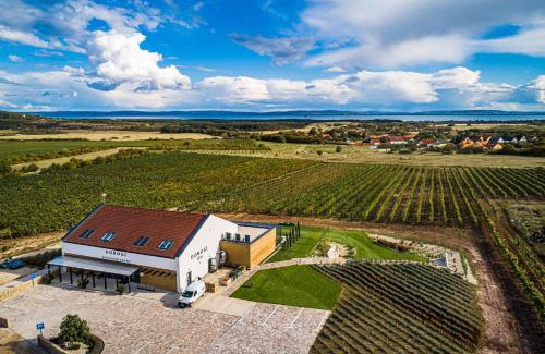 Szentantalfa Bed & Breakfast | Dobosi Birtokközpont
