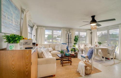 Punta Gorda House | Dock and Lanai Waterfront Punta Gorda Cottage
