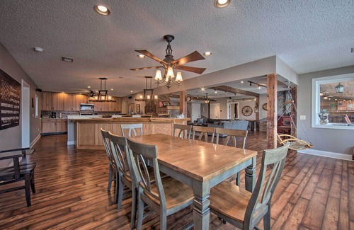 Pequea House | Dock & Hot Tub: Susquehanna River Retreat!
