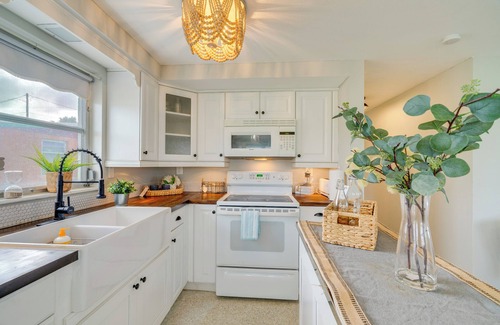 Punta Gorda Cottage | Dock & Lanai: Waterfront Punta Gorda Cottage