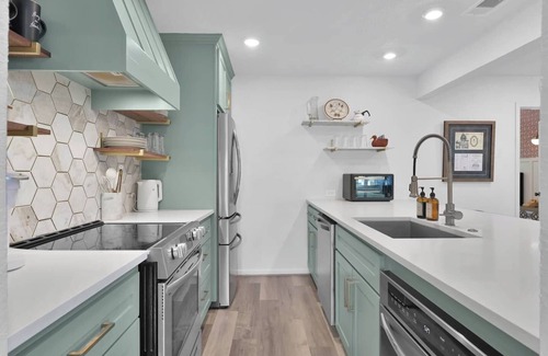 Walden on Lake Conroe House | Dock your boat/ Paddle Boards/Floats/King Bed