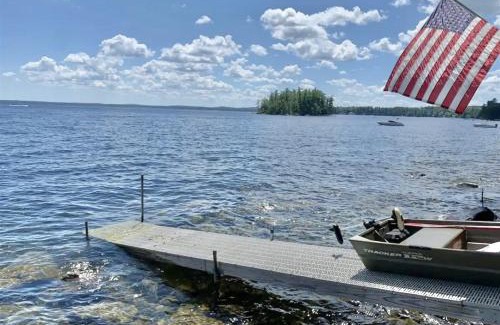North Sebago Villa | DOCKSIDE RETREAT LIMIT 14 home