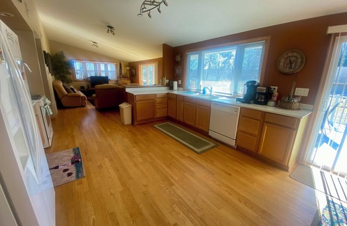 Como House | Does your dog need a vacation? We are people and pet friendly!