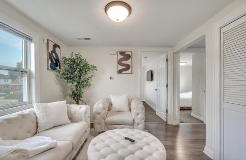 Blue Island Apartment | Dog-Friendly Blue Island Apt with Backyard!