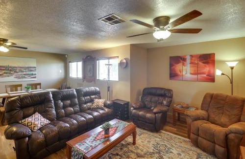 Bullhead City House | Dog-Friendly Bullhead City Home - Walk to Beach!