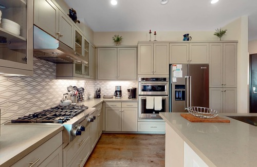 Serra Mesa Condo | Dog-friendly condo with office - pool, hot tub, and fitness center