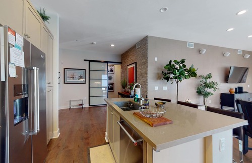Serra Mesa Condo | Dog-friendly condo with office - pool, hot tub, and fitness center