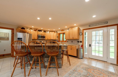 Swanton House | Dog Friendly Deep Creek Gem w/Dock & Pool Table