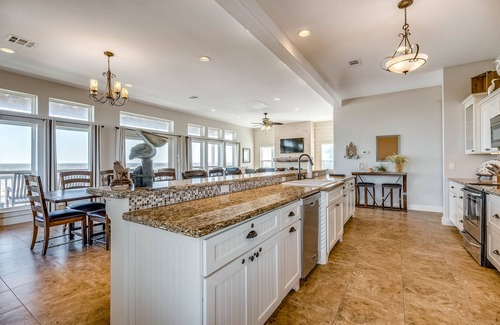 Miramar House | Dog-friendly Gulf front home with beach access & private washer/dryer