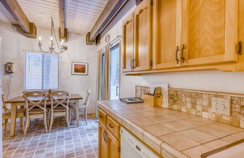 Serene Lakes House | Dog-friendly home with washer/dryer & wood stove