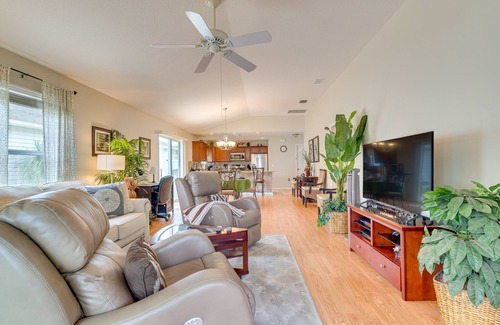 Pennecamp House | Dog-Friendly Home in The Villages w/Private Patio