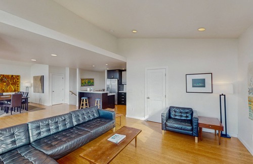 Oceanside House | Dog-friendly home with ping-pong, firepit, & ocean views