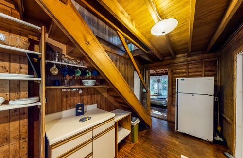 Charlotte Cottage | Dog-Friendly Lakefront cabin w/Free WiFi, Patio, Deck, Dock, & Water Views