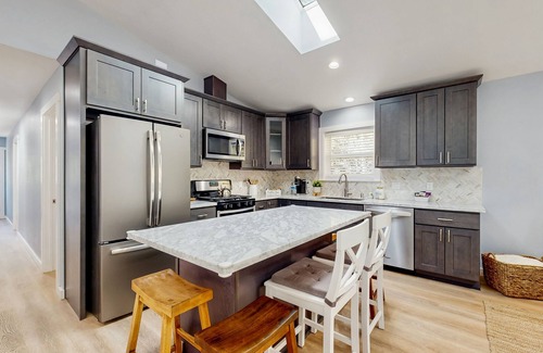Fort Bragg House | Dog-Friendly Luxury Lodge Among Coastal Redwoods with Large Decks, Lawn, Firepit