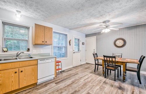 Waynesville House | Dog-friendly mountain home with central AC, pool access, mountain view, and W/D