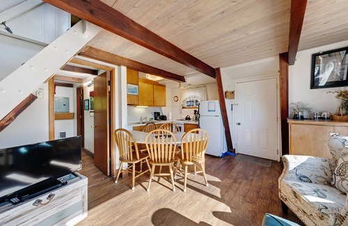 Otter Rock Ski Chalet | Dog-Friendly Oceanfront Chalet with Views of Pacific