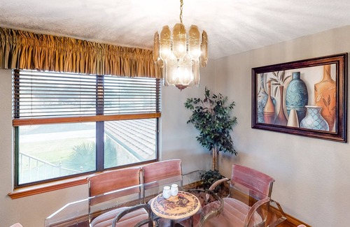Seguin House | Dog-Friendly, Riverfront Getaway w/ Private Dock, Free WiFi & Washer/Dryer!