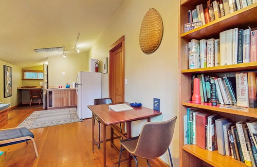 Eastsound Apartment | Dog-friendly studio w/kitchenette, WiFi, yard & fire pit